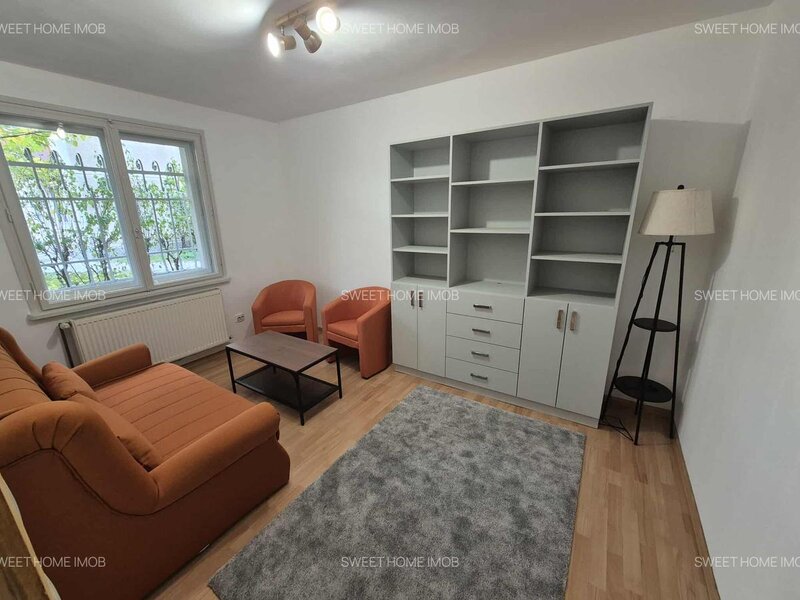 Calea Calarasi, Hala Traian,